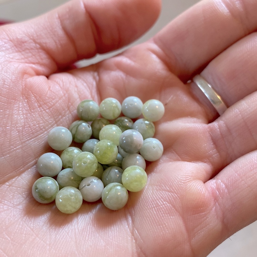 Semi precious jade stone beads